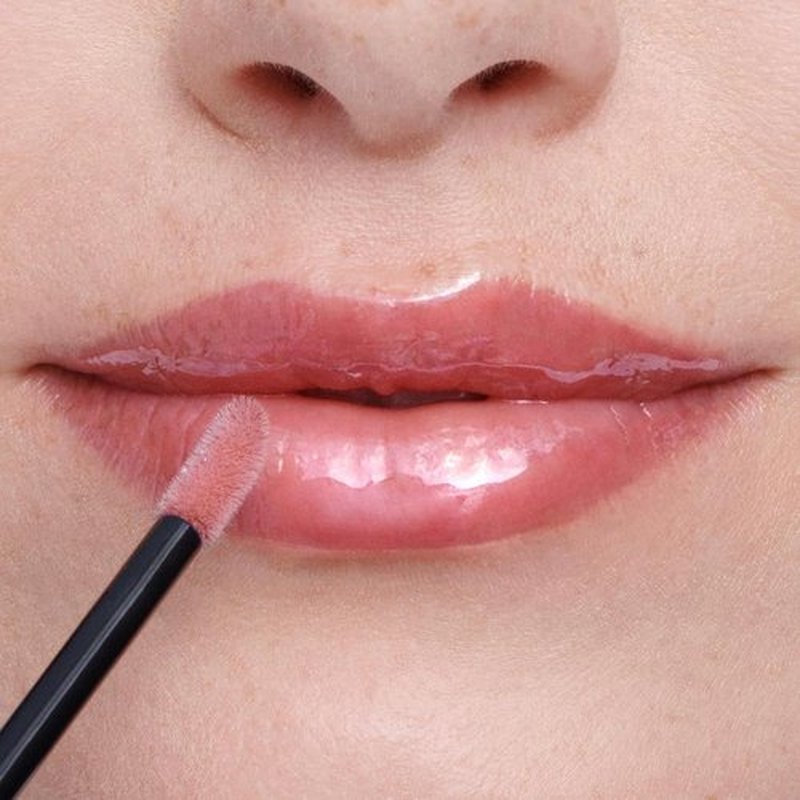 Bourjois Gloss Fabuleux Lip Gloss - 09 Mauvie Star | High-Shine Hydration for Luscious Lips