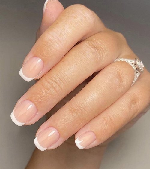 Artquee Classic French Tip Press on Nails Short Nude White Square False Tips Clear Glossy Reusable Fake Stick on Nails Kit for Women - 30 PCS 15 Sizes