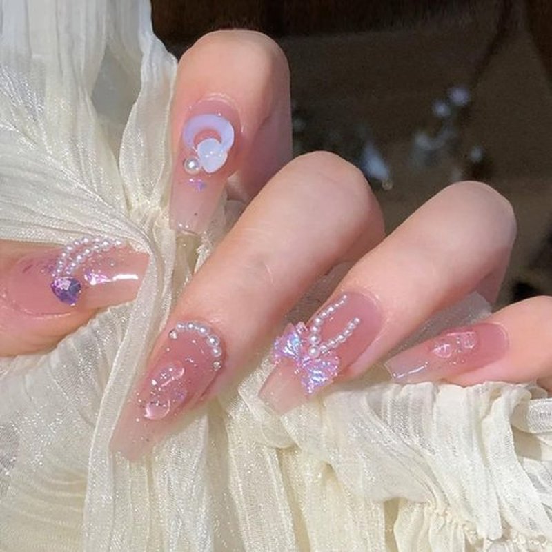 octoswave Medium Press on Nails Coffin Fake Nails 3D Pearl Artificial Nail Sparkly Embossed Stick on Nail for Women 24pcs