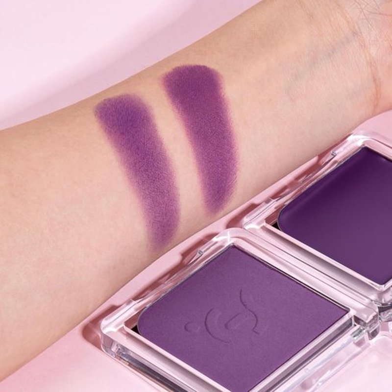 Regine Switzerland Cream Powder Blush Duo - Lasting & Buildable for Medium to Deep Skin Tones | Cool Violet