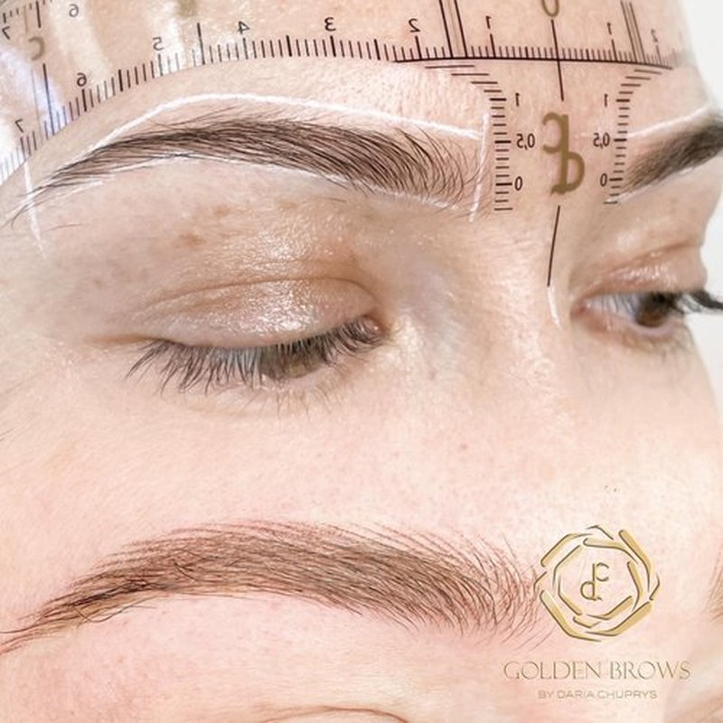 Daria Chuprys Original Golden Brows Eyebrow Measurement Ruler Roll of 50pcs