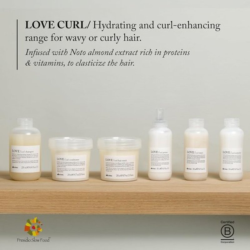 Davines LOVE Curl Primer - Moisturizing Anti-Humidity Heat Protectant for Wavy & Curly Hair | 5.07 Fl Oz