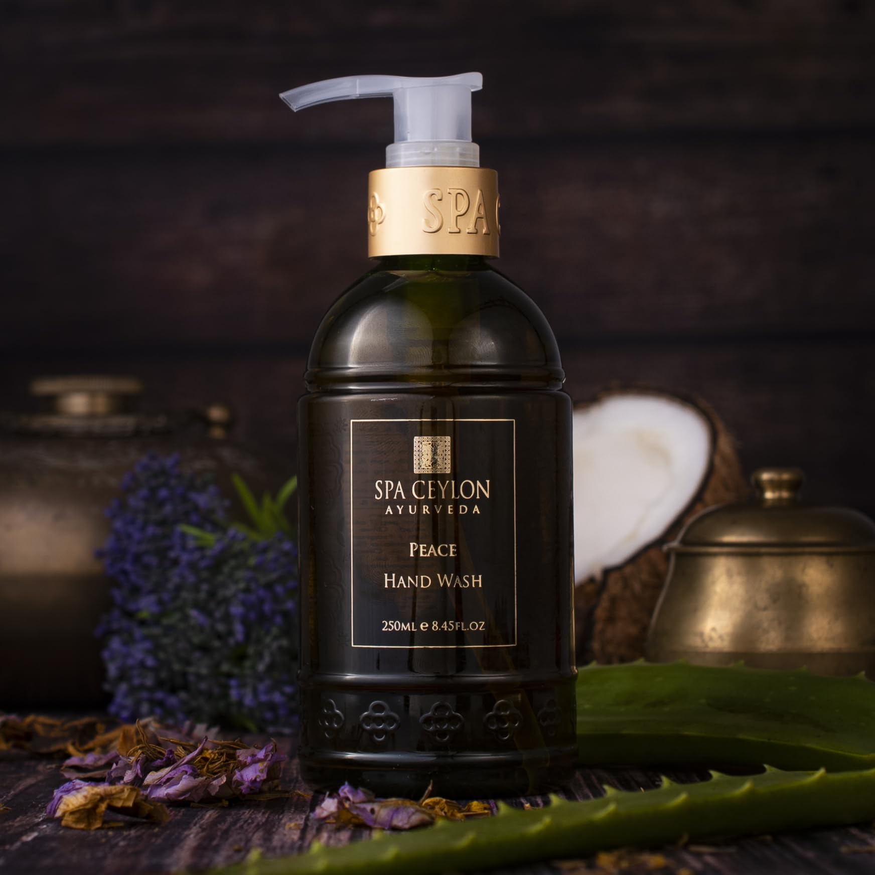 SPA CEYLON Peace Hand Wash | Gentle Hand Wash | Hydrates & Cleanses | Liquid Hand Soap | Aromatic Fragrance of Peppermint, Lemon, Lemongrass | 250ml