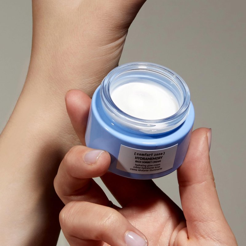 [ comfort zone ] Hydramemory Rich Sorbet Cream, Intense Hydration Face Moisturizer, Brightens, Smooths, Climate Adaptive, Vegan, Prickly Pear, Hyaluronic Acid, Dehydrated Skin, Mini Travel, 1.01 Fl Oz