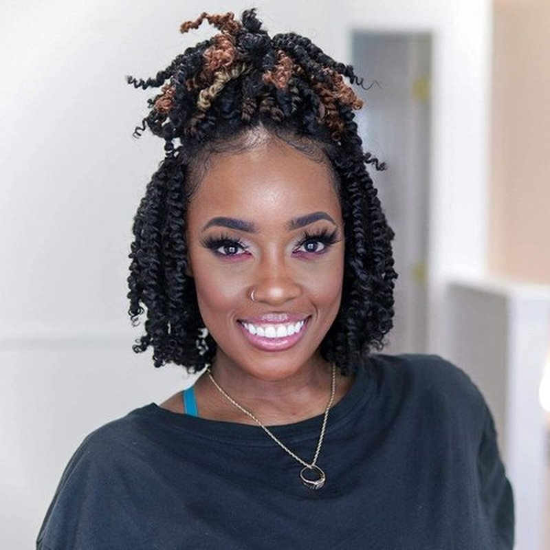ToyoTress Tiana Passion Twist Hair - 10 Inch Combo Packs(1B-6P+T27-1P-T30-1P) Passion Twist Crochet Hair, Pre-Looped Pre-Twisted Synthetic Braiding Hair Extension (10 Inch, 1B-6P+T27+T30-1P)