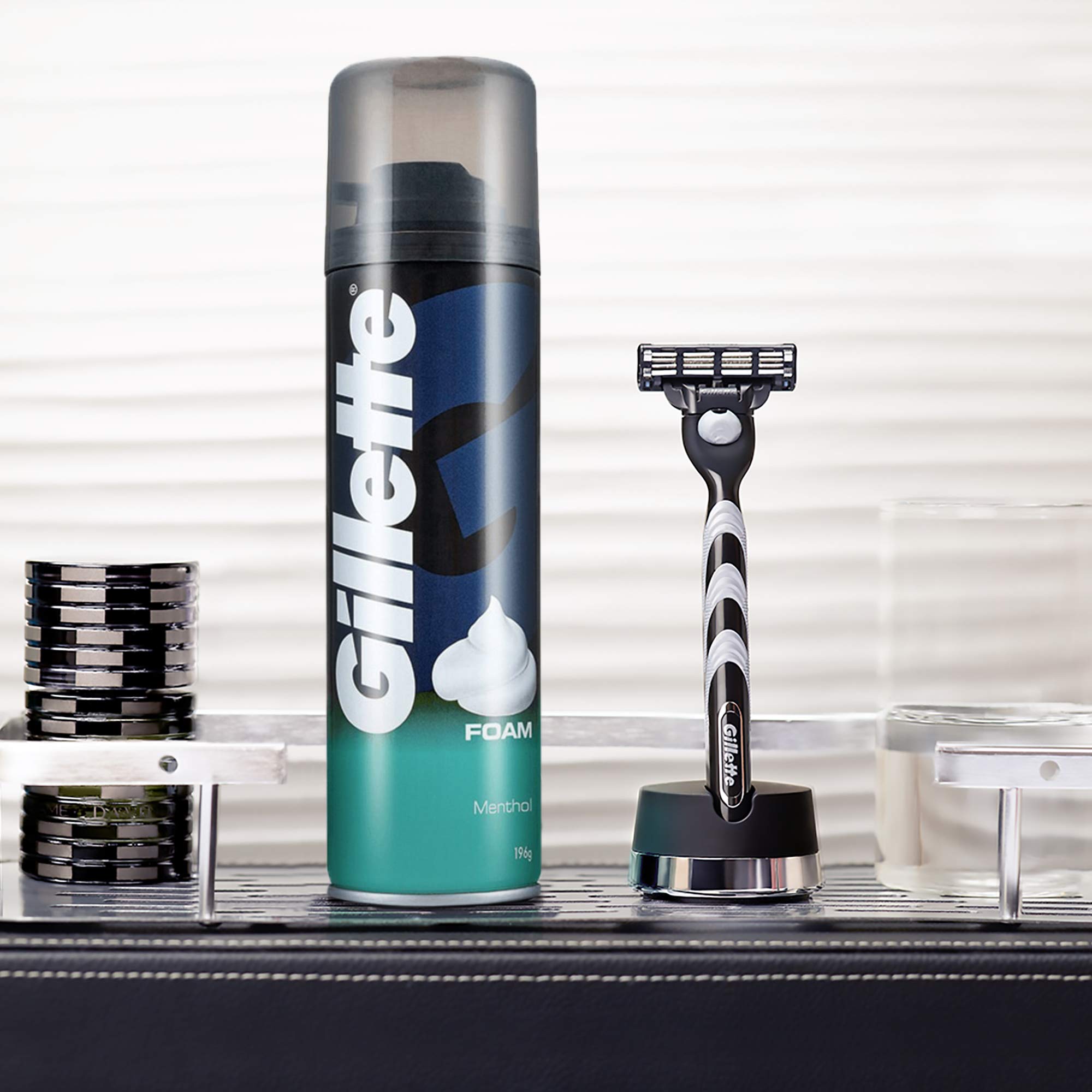 Gillette Classic Menthol Pre Shave Foam - 196g