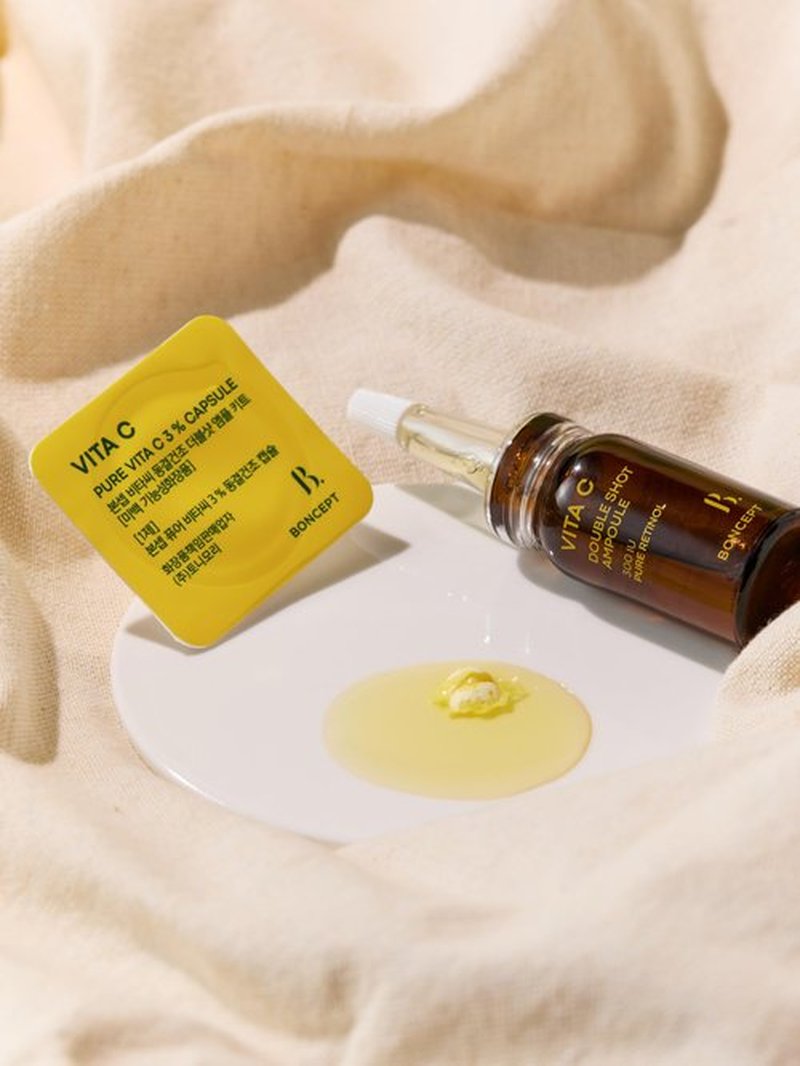 BONCEPT Vita C Capsule Double Shot Ampoule Kit - Korean Skin Care for Dark Spots, Brightening, Anti-aging with Freeze-Dried Vitamin C Capsule, Retinol, Niacinamide | 0.33 fl. oz. / 10ml
