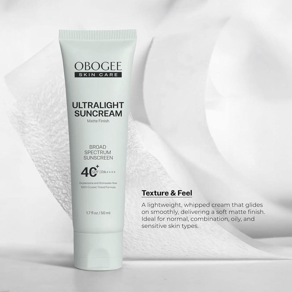 Ultralight SunCream SPF 40 - 50 mL Mineral Oil-Free Sunscreen | Smooths Skin, Minimizes Pores, Water & Sweat Resistant