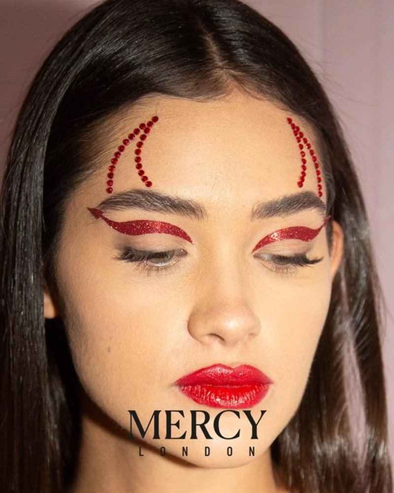 MERCY LONDON Red Devil Face Jewels Costume Accessories Gems All In One Halloween Headpiece Stick On