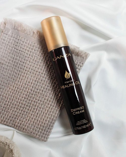 L'ANZA Keratin Healing Oil De-Frizz Cream - Anti-Humidity Smoothing & Shine Boost | 4.7 Fl Oz