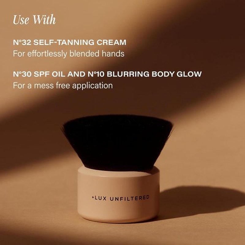 Lux Unfiltered Blending Body Brush - Kabuki Applicator for Self Tan, Body Glow & Bronzer - Vegan & Cruelty-Free