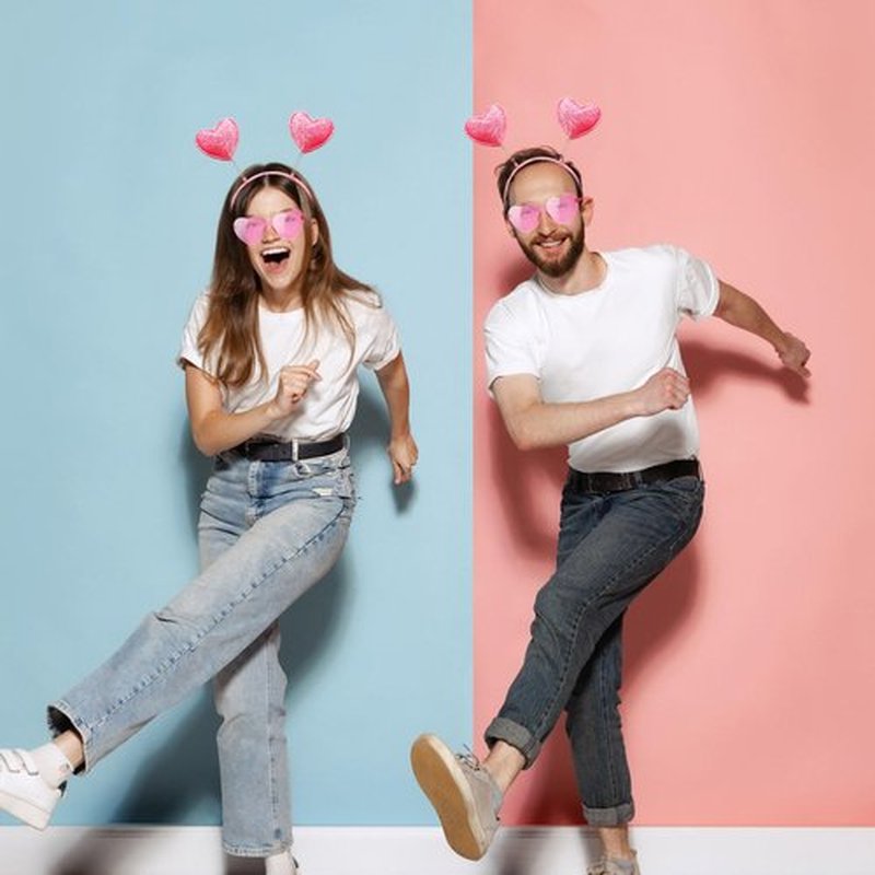 Haawooky 24 Pcs Valentine's Heart Headband Heart Sunglasses,Pink Glitter Cupid Headband,Sequin Love Heart Boppers for Valentine,Wedding,Party Cosplay Costume Accessories
