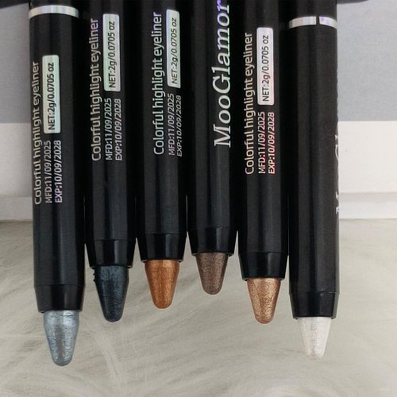 MooGlamor 6 Pcs Eyeshadow Stick Shimmer Eye Shadow Set with Retractable and Blendable Eye Shadow Stick for Long-Lasting Colorful Eye Makeup