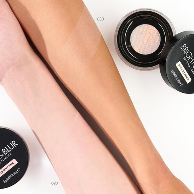 Catrice Bright & Blur Loose Setting Powder - Fragrance-Free, Lightweight Formula | Vegan & Cruelty-Free (020 | Soft Pink)