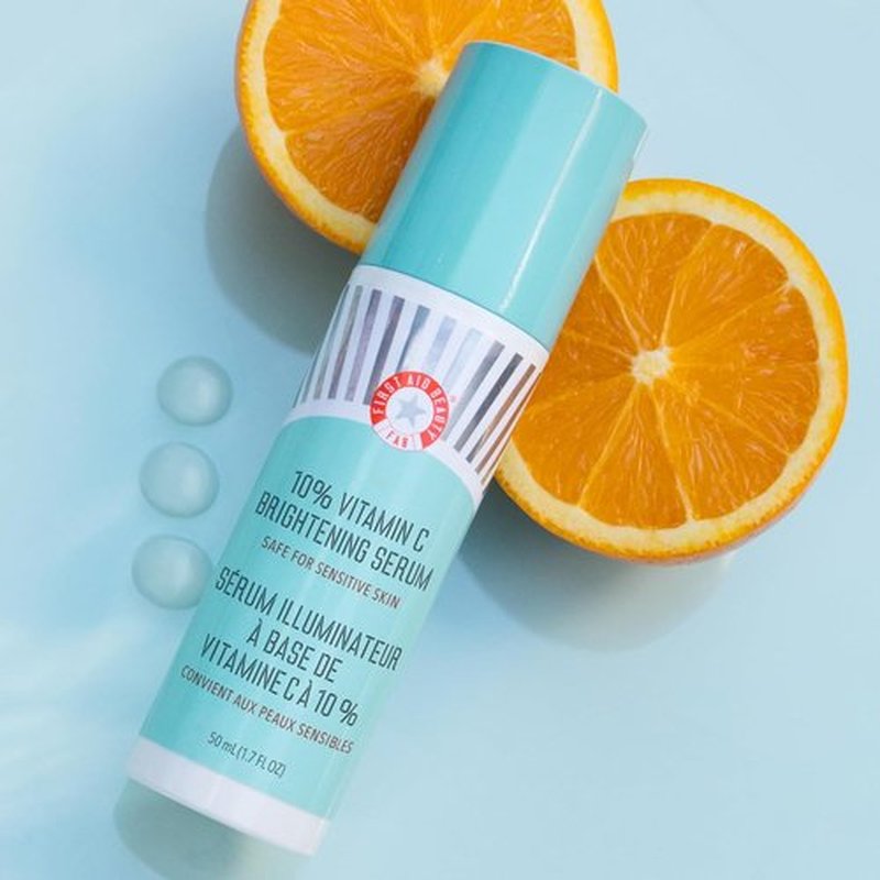 First Aid Beauty - 10% Vitamin C Brightening Serum | Daily Dark Spot Treatment with Squalane & Vitamin E, 1.7 oz