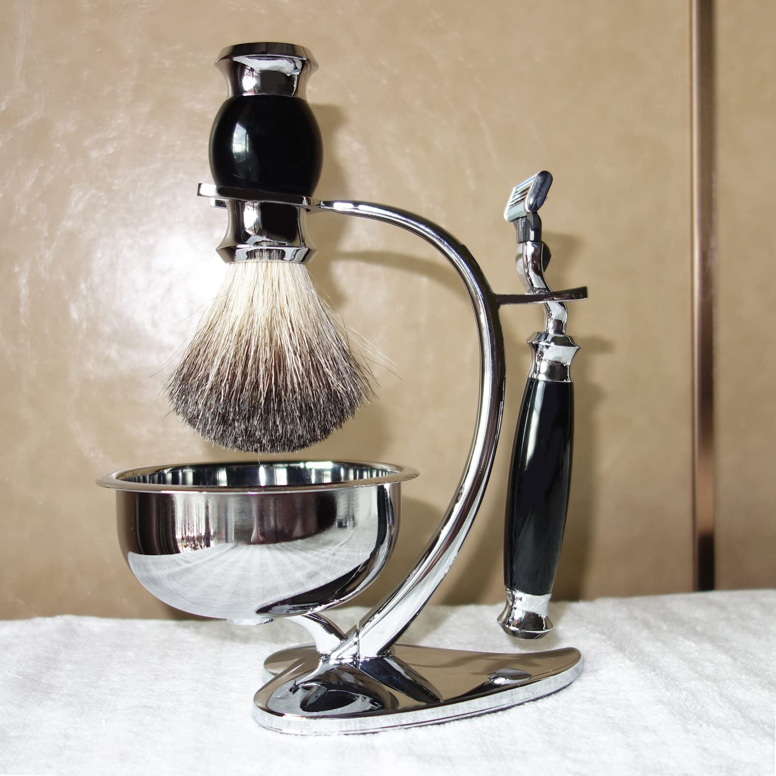 Magyfosia Shaving Kit for Men,Grooming Set with Wet Manual 3-Layer Triple Blade Cartridge Safety Razor,Badger Hair Brush,Heart Shape Stand Holder and Shaving Soap Bowl,Birthday Christmas Gift Set