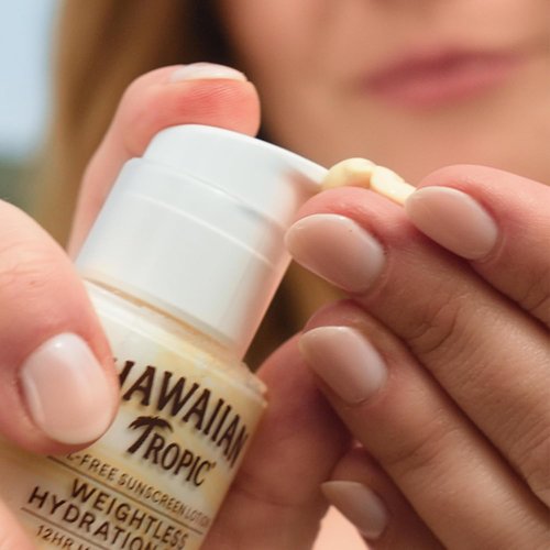 Hawaiian Tropic Weightless Hydration Lotion Sunscreen SPF 30 - Travel Size 1.7oz | Essential Sun Protection for Face