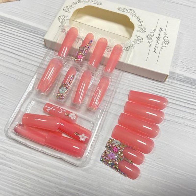 24Pcs Square Press on Nails Long Length Fake Nails Glossy False Nails With 3D Flowers Rhinestones Designs Full Cover Stick on Nails Acrylic Extra Long Artificial Nails for Women Girls Glue on Nails