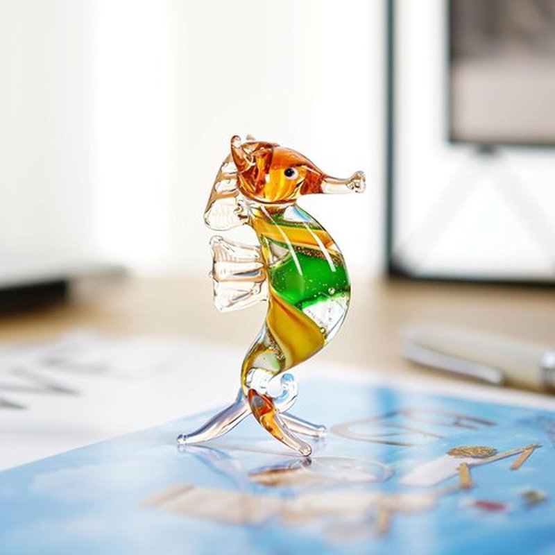 HDCRYSTALGIFTS Seahorse Glass Figurine - Handmade 3'' Miniature Ocean Decor Collectible Gift