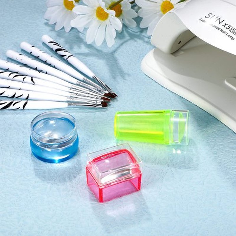 Leelosp 14 Pieces Clear French Tip Nail Stamp with Nail Art Brushes, Silicone Jelly Clear Stamper for Nails Include Gel Brush Polish Brushes for DIY Nail Decor