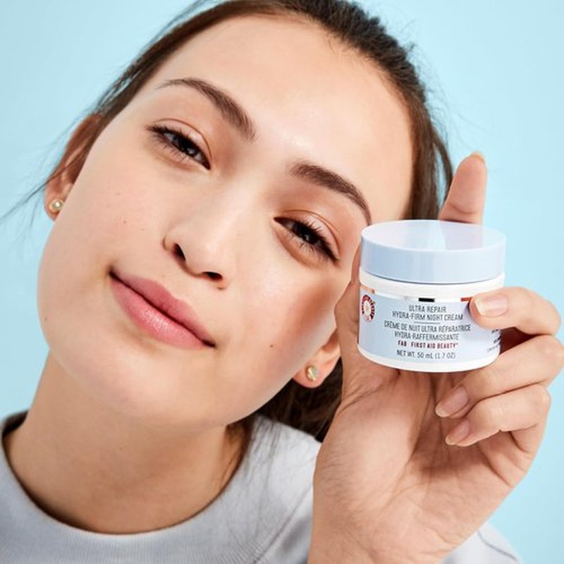 First Aid Beauty - Ultra Repair Hydra-Firm Night Cream | Hydrating Anti-Aging Formula, 1.7 oz