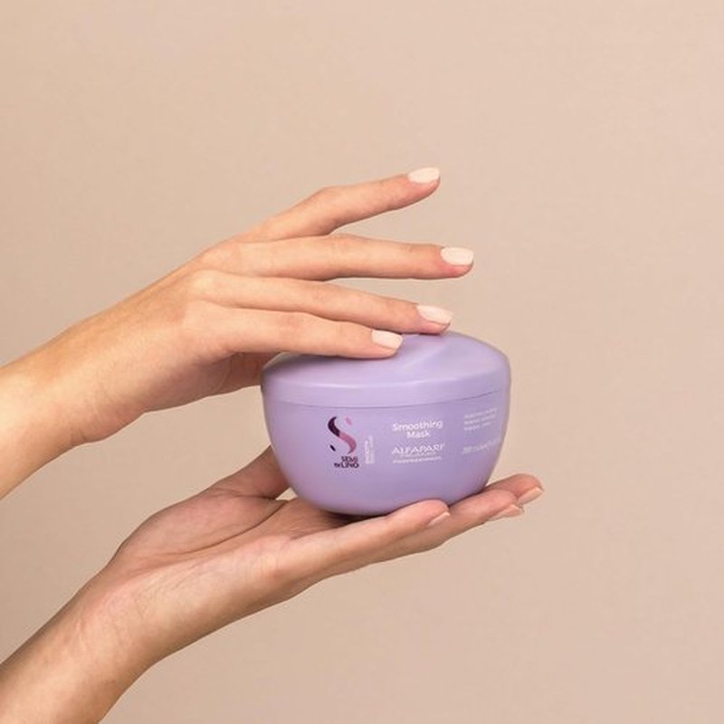 Alfaparf Milano Semi Di Lino Smooth Mask - Intensive Frizz Control & Hydration Treatment for Unruly Hair - 200ml