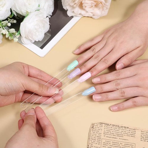 200 Pcs Clear Nail Swatch Sticks With Ring, Fan Shape Nail Color Swatches Nails Polish Display Sticks for Gel Polish, Color Practice, False Nails Samples Art Tips Swatch Board for Salon Home Use