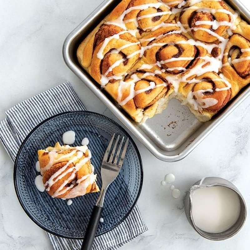 Nordic Ware Square Cake Pan - Natural Aluminum Construction | 9 x 9 Inches for Perfect Baking