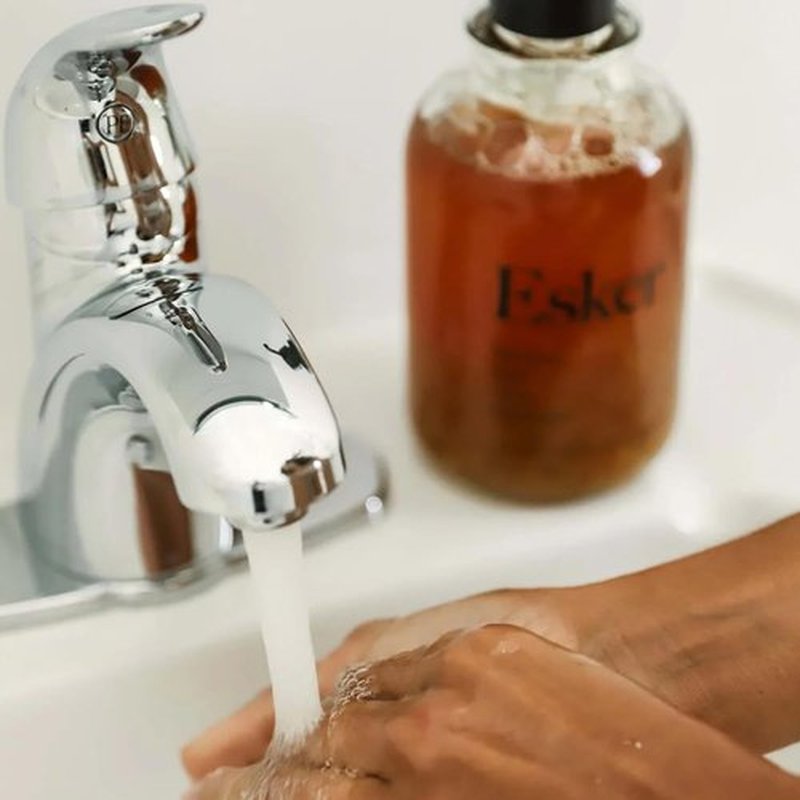 ESKER Calendula Hand Cleanser - Luxury Plant-Based Foaming Wash | Infused with Calendula & Essential Oils, 16.9 fl oz