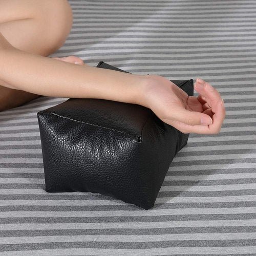 Hand Rest Pillow,Pedicure Foot Rest PU Nail Art Table Hand & Foot Pillow with Soft Fillings for Arm Rest Salon Manicure(Black)