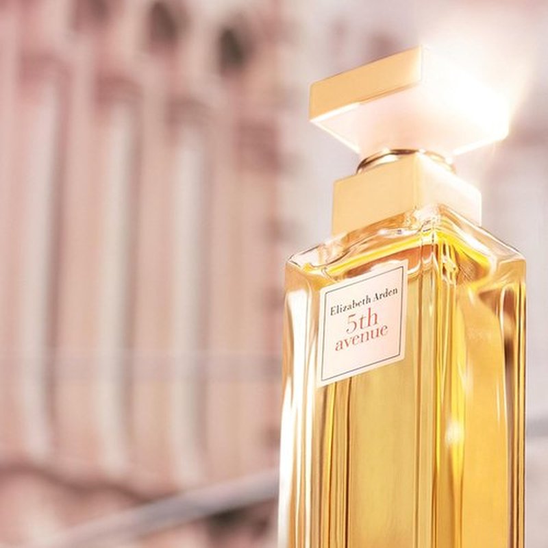 Elizabeth Arden 5th Avenue Perfume - Floral Eau de Parfum for Women | Elegant Scent
