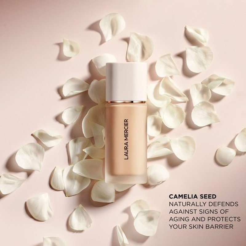 Laura Mercier Real Flawless Weightless Perfecting Waterproof Liquid Foundation: Medium-Buildable Coverage, 12 HR Fade-Proof Wear, Natural Finish, Hydrating, Long Lasting, Non-Comedogenic, Cashew