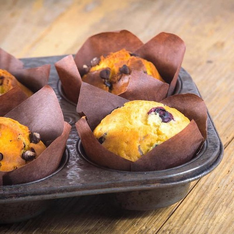 Regine Switzerland Tulip Cupcake Liners - 150 Pcs Greaseproof Baking Cups for Weddings & Parties
