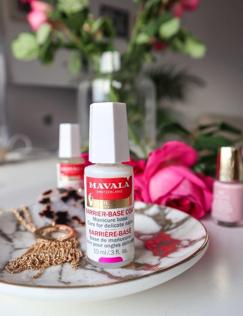 MAVALA Base Coat, Barrier for Sensitive, Delicate, and Dry Nails | Prevents Dehydration, Splitting and Breaking | Keratin, Calcium, and Silk Amino Acids Complex, 0.3 Fl Oz