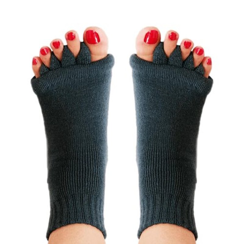 Hydrothotics Toe Alignment Separator Socks, Prevent Foot Cramp and hammertoes, Comfortable Toe Separator Massage Sock for Men & Women (Black)