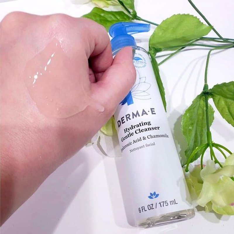 Derma E Hydrating Gentle Cleanser - Moisturizing Facial Cleanser with Hyaluronic Acid | 6 fl oz
