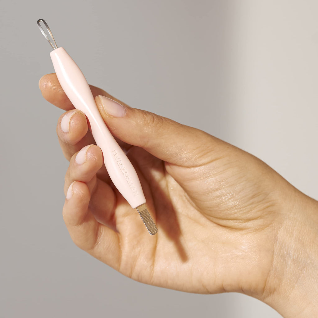 Tweezerman Clear Complexion Facial Tool Model