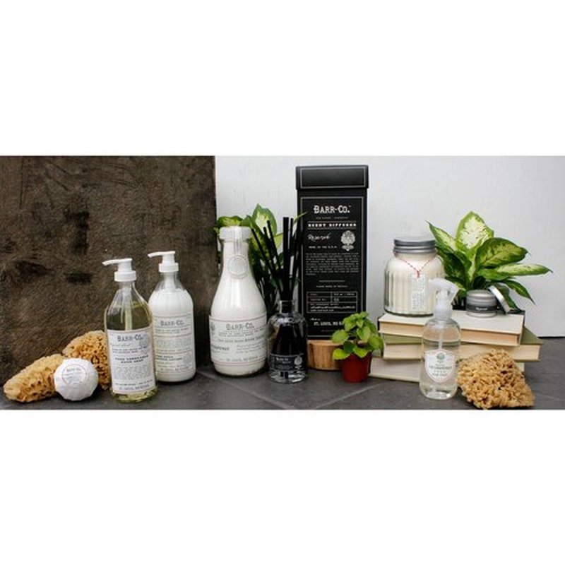 BARR-CO. Liquid Soap Refill – Natural Hand Soap with Oat, Vanilla & Vetiver – Vegan, Moisturizing Formula for Bathroom & Kitchen, Original Scent 32fl oz
