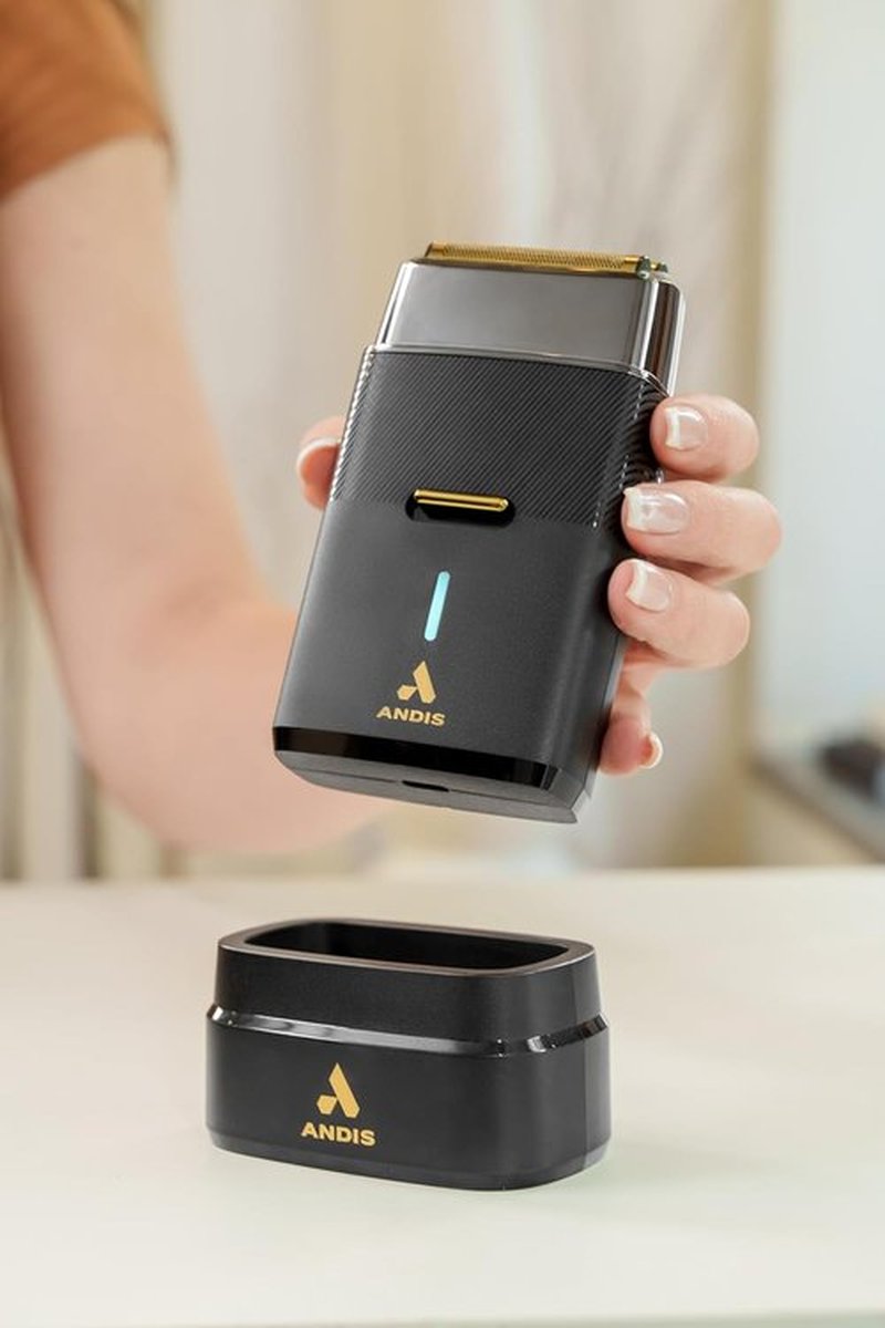 Andis Pro Foil Plus II Cordless Shaver - Gold Titanium Foils, Lithium Ion Battery, USB-C Stand, Black
