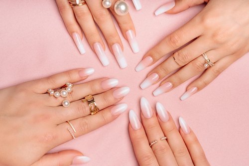 Apres Ombre Gel-X® Box of Nail Tips, 14 Sizes 00-9, Premium Quality (Natural Almond Short, 210 Count)