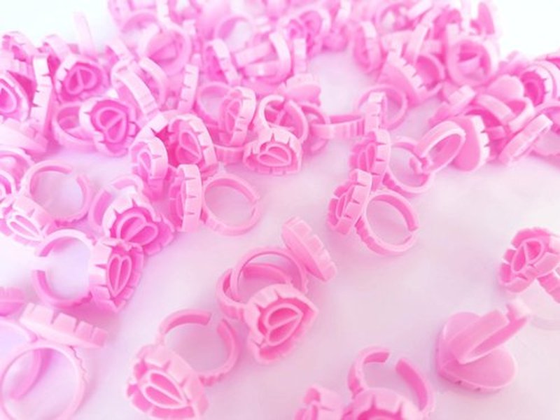 300PCS Disposable Glue Rings for Eyelash Extensions - Smart Holder Cups With Lovely Shape Lash Fan Blossom - Rose Red