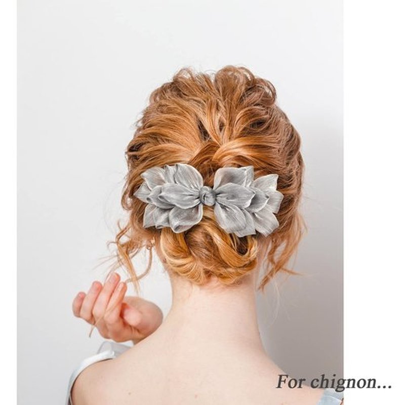 Elegant Barrettes for Women Black and Silver Big Bow Barrettes for Women Decorative Flower Hair Barrettes for Party and Wedding 2pcs