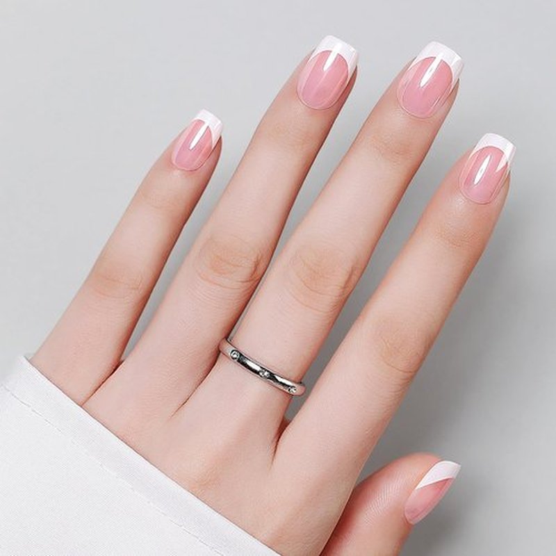 Luxbon Press On Nails Short Square with No-Cure Nail Glue and Tool Kit – French Glue On Nails 25-30pcs Full Size Set, Soft Gel Nail Tips Reusable Fake Nails for Women, Chrome White