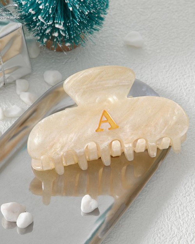 HAIMEIKANG Acrylic Letter Hair Clips For Women - Initial Cute Hair Claw Clips for Bridal Monogram Hair Claw Alphabet Hair Clip,Large Claw Clip for Thick Hair
