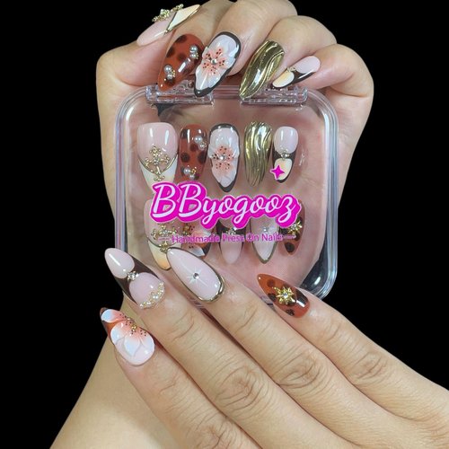 Handmade Press On Nails Medium Almond 10 Unique 3D Floral Designs Gold Filigree Crosses Caramel-Brown & Peach Blossoms | Reusable Acrylic False Nails for Women (Brown, L Size)