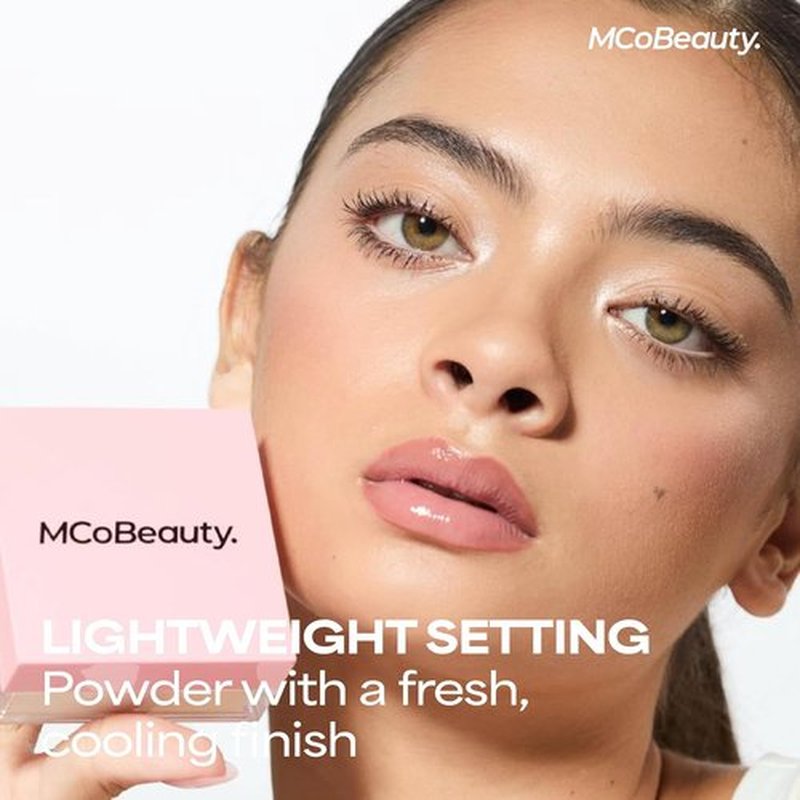 MCoBeauty Loose Powder - Translucent Finely Milled Setting Powder with Hyaluronic Acid | Vegan & Cruelty-Free