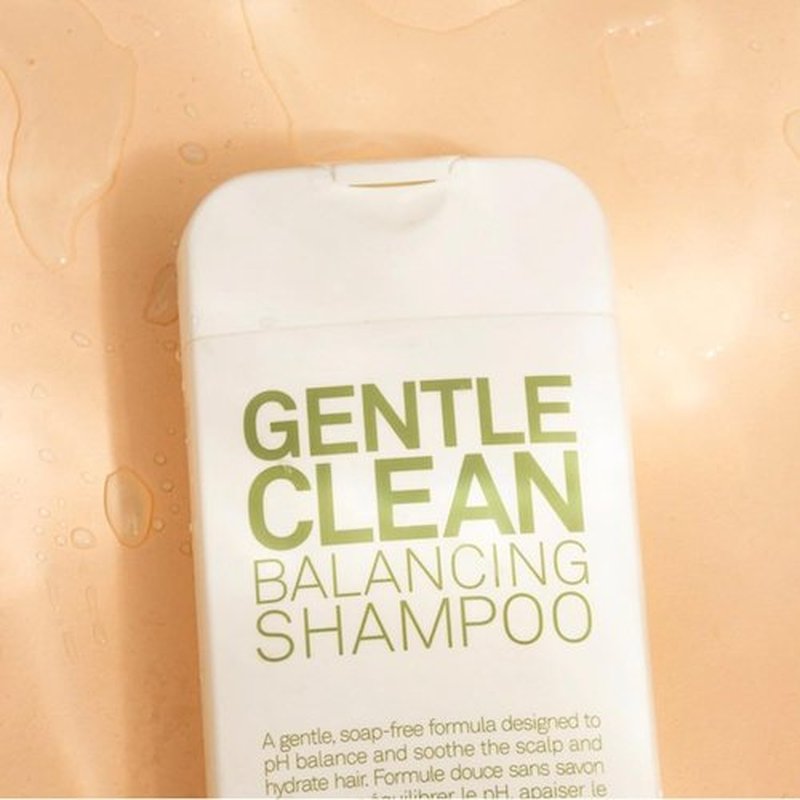 ELEVEN AUSTRALIA Gentle Clean Balancing Shampoo - Sulfate-Free Daily Formula for All Hair Types | Lightweight & Hydrating