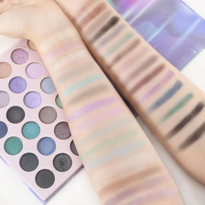Regine Switzerland Eyeshadow Palette - 30 Pigmented Matte & Shimmer Shades | Long-Lasting Waterproof
