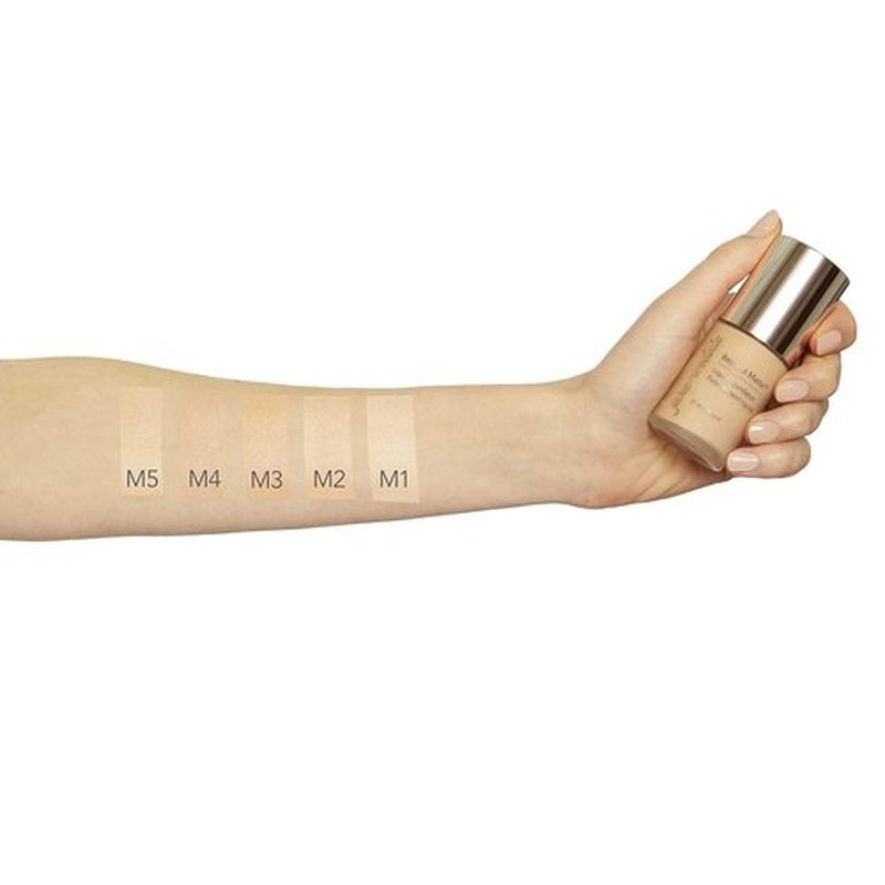 Jane Iredale Beyond Matte 3-in-1 Liquid Foundation - Lightweight, Buildable Coverage | Vegan & Cruelty-Free