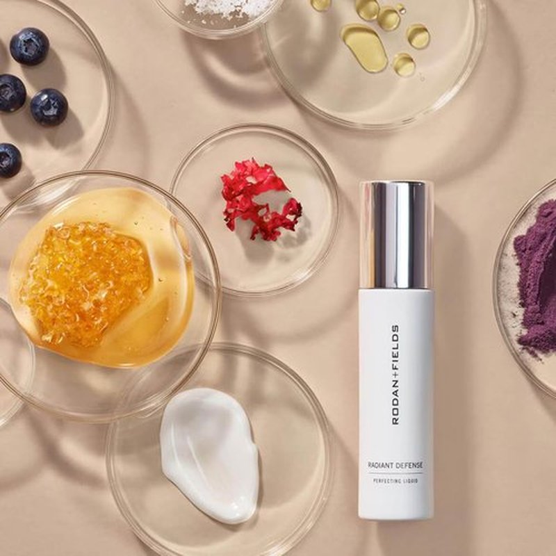 Rodan + Fields Radiant Defense Perfecting Liquid SPF 30 - 50 mL | 4-in-1 Makeup & Skin Care Solution